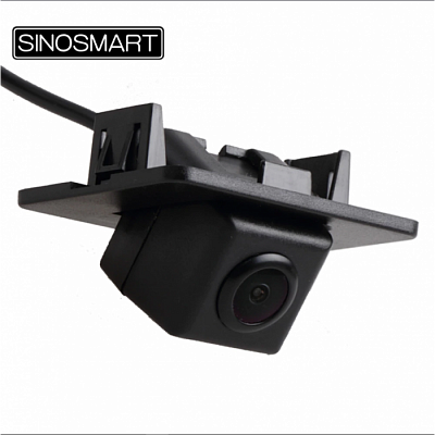 камера заднего вида sinosmart для mazda 3 от 2017 г.в. (кабель 6м)